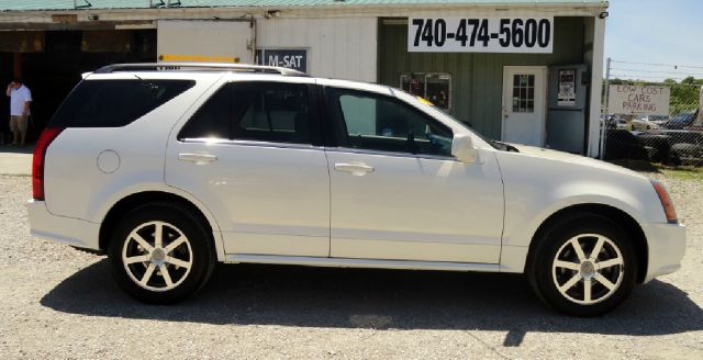 2004 Cadillac SRX 2006 Mercury Premier
