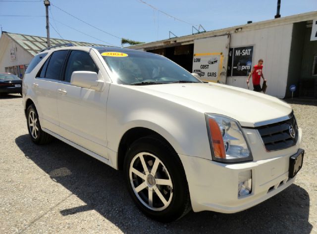 2004 Cadillac SRX 2006 Mercury Premier