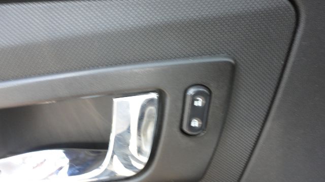 2004 Cadillac SRX Red Line