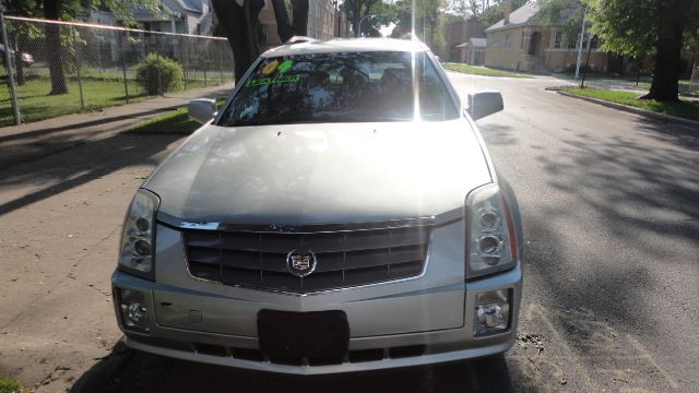 2004 Cadillac SRX Red Line
