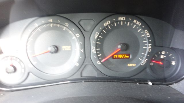 2004 Cadillac SRX Red Line