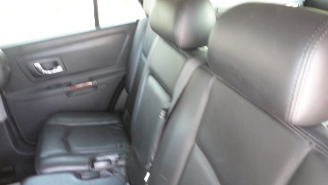 2004 Cadillac SRX Red Line