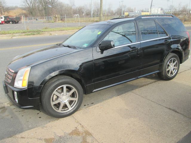 2004 Cadillac SRX SE-R