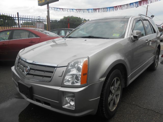 2004 Cadillac SRX SE-R