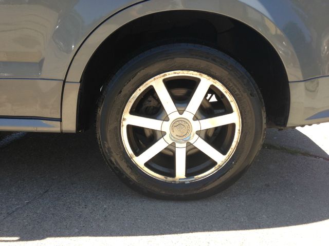 2004 Cadillac SRX SE-R