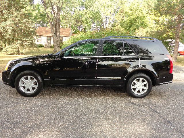2004 Cadillac SRX Red Line