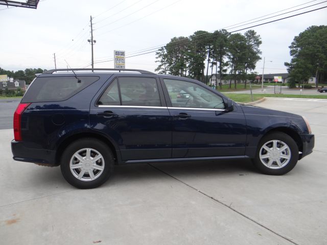 2004 Cadillac SRX 4WD Ext Cab 143.5 SLT