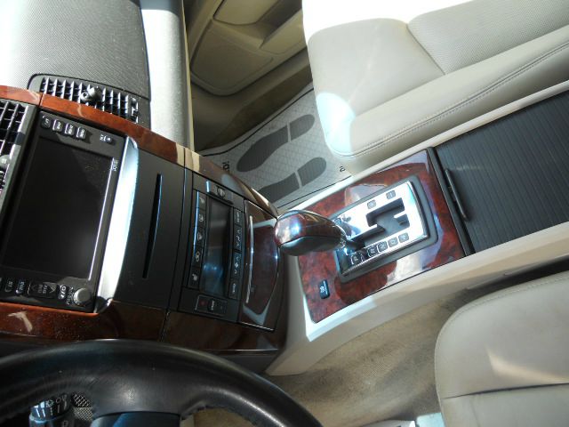 2004 Cadillac SRX SE-R