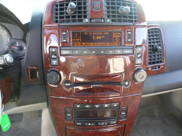 2004 Cadillac SRX SE-R