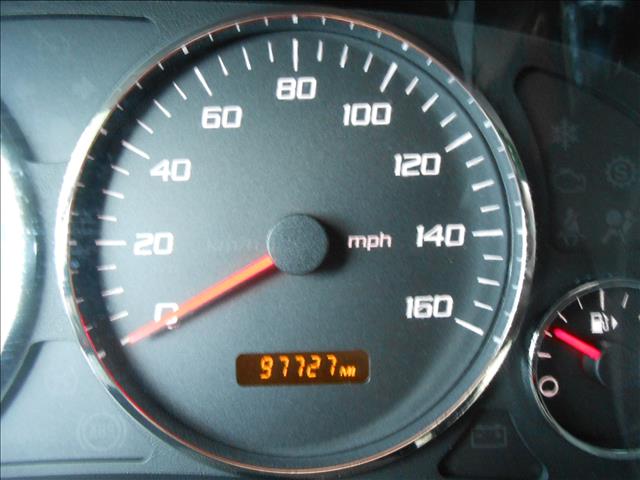 2005 Cadillac SRX Red Line