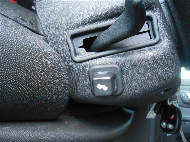 2005 Cadillac SRX Red Line