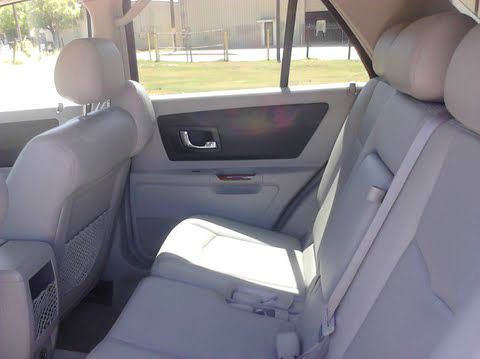 2005 Cadillac SRX Red Line