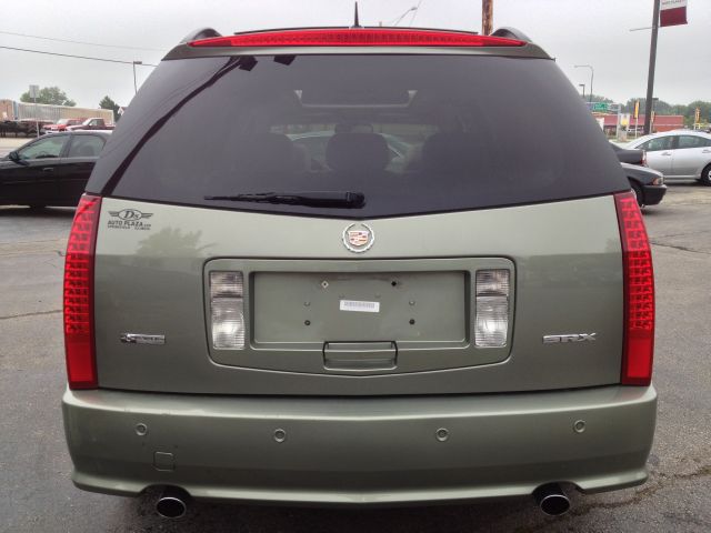 2005 Cadillac SRX SE-R