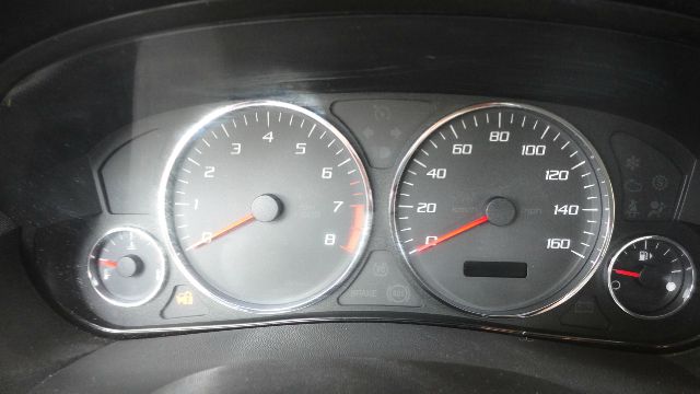 2005 Cadillac SRX Red Line