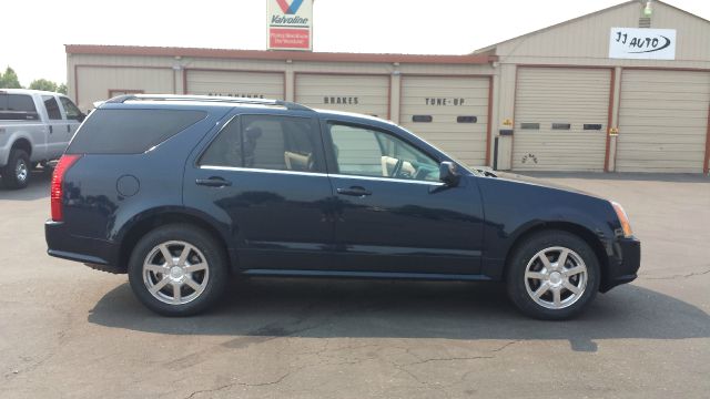 2005 Cadillac SRX SE-R