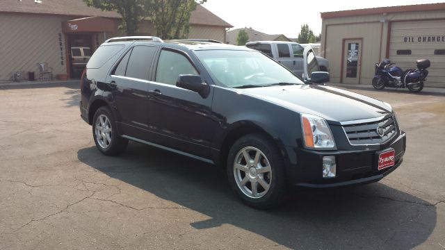 2005 Cadillac SRX SE-R