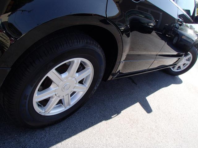 2005 Cadillac SRX Unknown