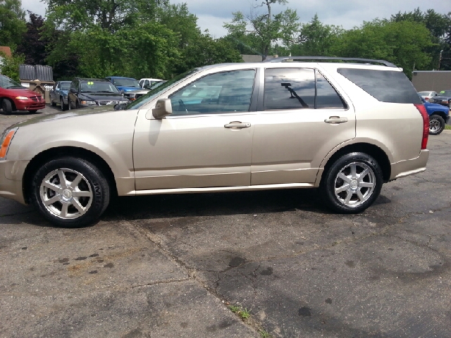 2005 Cadillac SRX Red Line