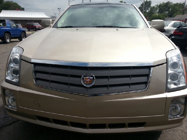 2005 Cadillac SRX Red Line