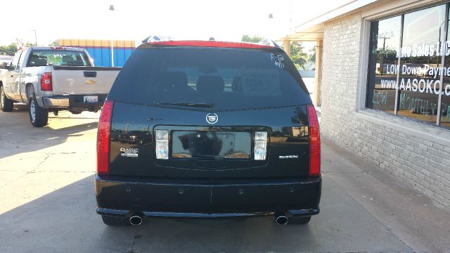 2005 Cadillac SRX SE-R