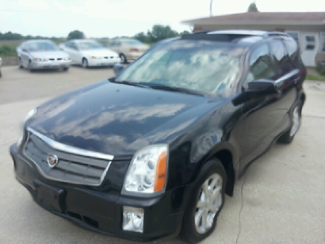 2005 Cadillac SRX Red Line