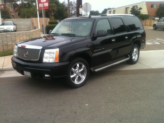2005 Cadillac SRX Red Line