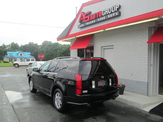 2005 Cadillac SRX Red Line