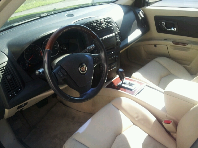 2005 Cadillac SRX SE-R