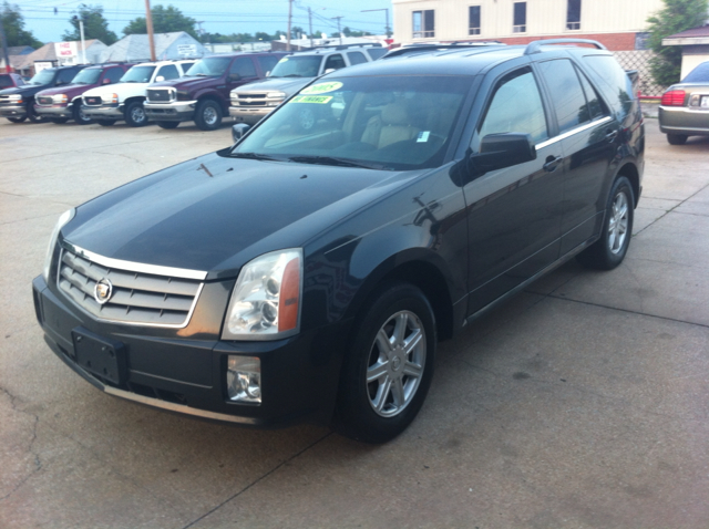2005 Cadillac SRX Red Line