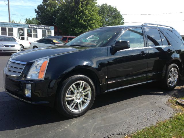 2006 Cadillac SRX Red Line