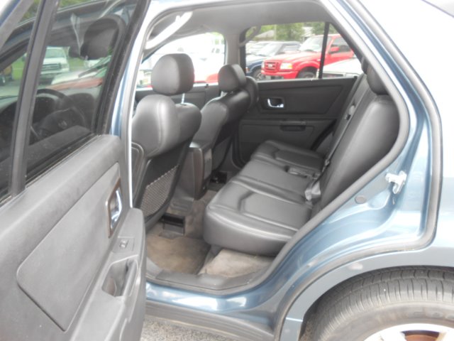 2006 Cadillac SRX Red Line