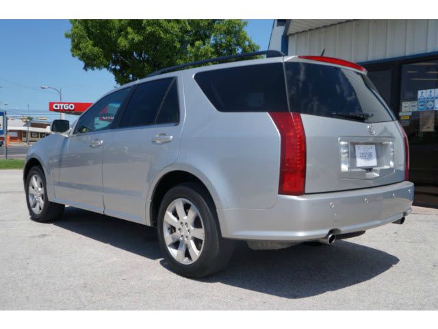 2006 Cadillac SRX Red Line