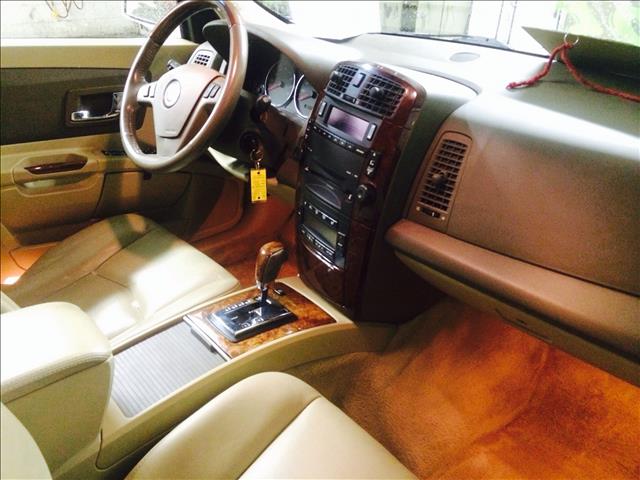 2006 Cadillac SRX Red Line