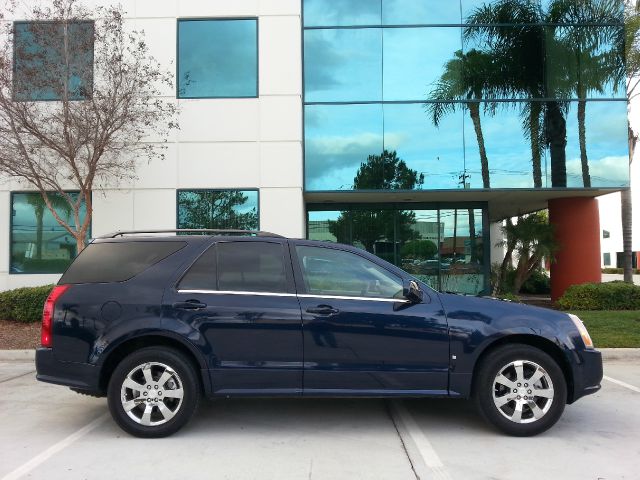 2006 Cadillac SRX Red Line
