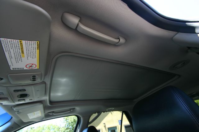 2006 Cadillac SRX Red Line