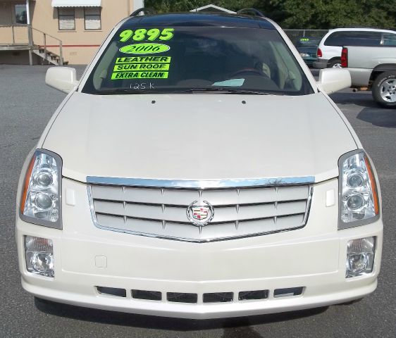 2006 Cadillac SRX Red Line