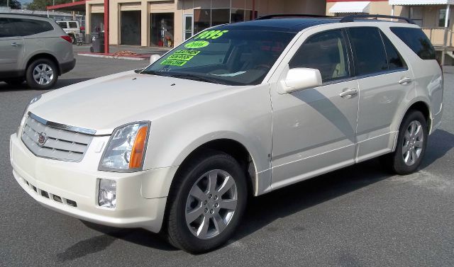 2006 Cadillac SRX Red Line