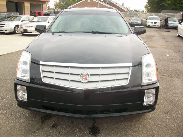 2006 Cadillac SRX Red Line