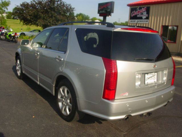 2006 Cadillac SRX Touring / AWD