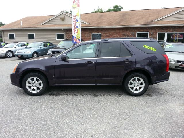 2006 Cadillac SRX Red Line