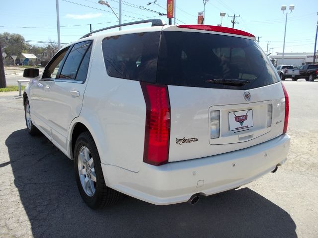 2006 Cadillac SRX Red Line