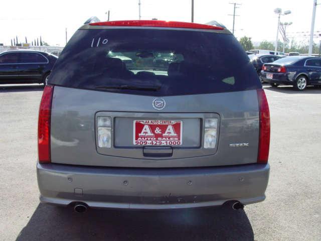 2006 Cadillac SRX Unknown