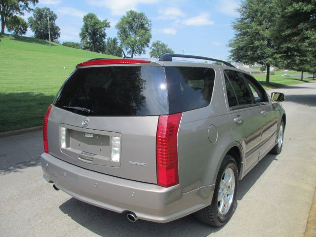 2006 Cadillac SRX Red Line
