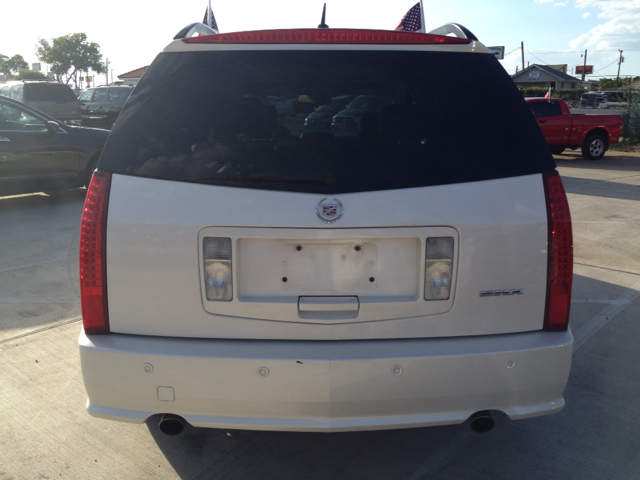 2006 Cadillac SRX Red Line