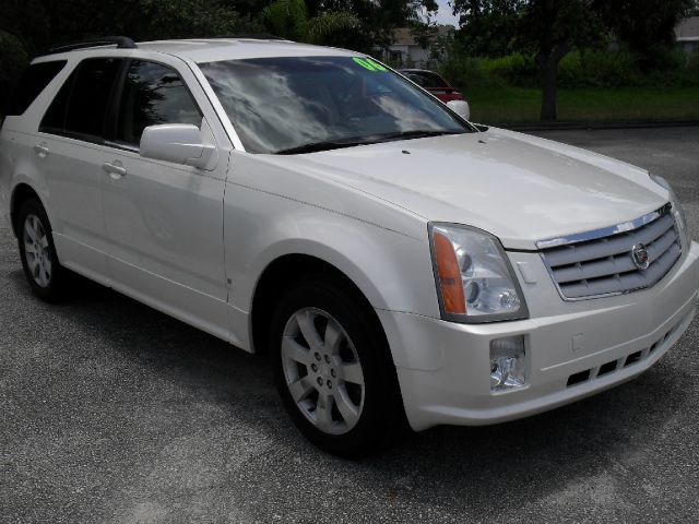 2006 Cadillac SRX Unknown