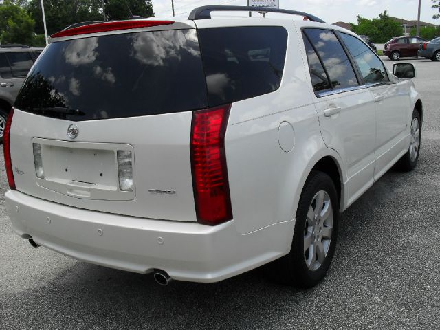 2006 Cadillac SRX Unknown