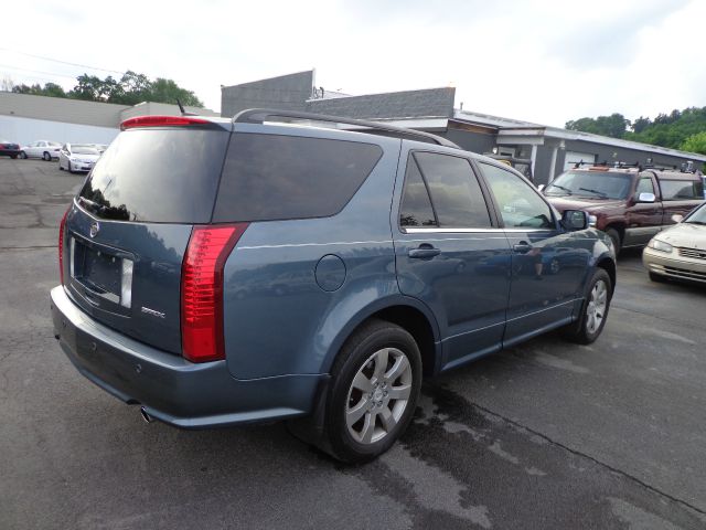 2006 Cadillac SRX Red Line