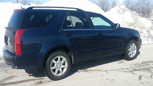2007 Cadillac SRX SLT W/lift 107k Mi