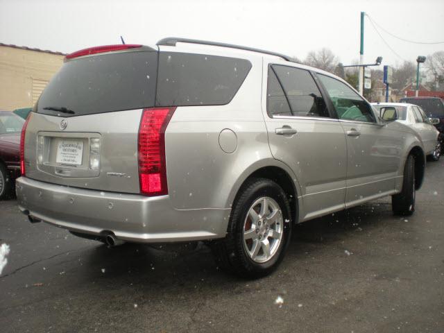 2007 Cadillac SRX Touring / AWD