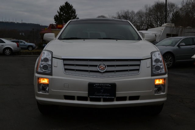 2007 Cadillac SRX Red Line